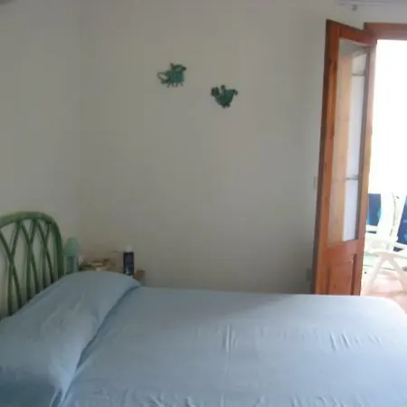 Tanaunella Via Nestore 31 Apartamento *